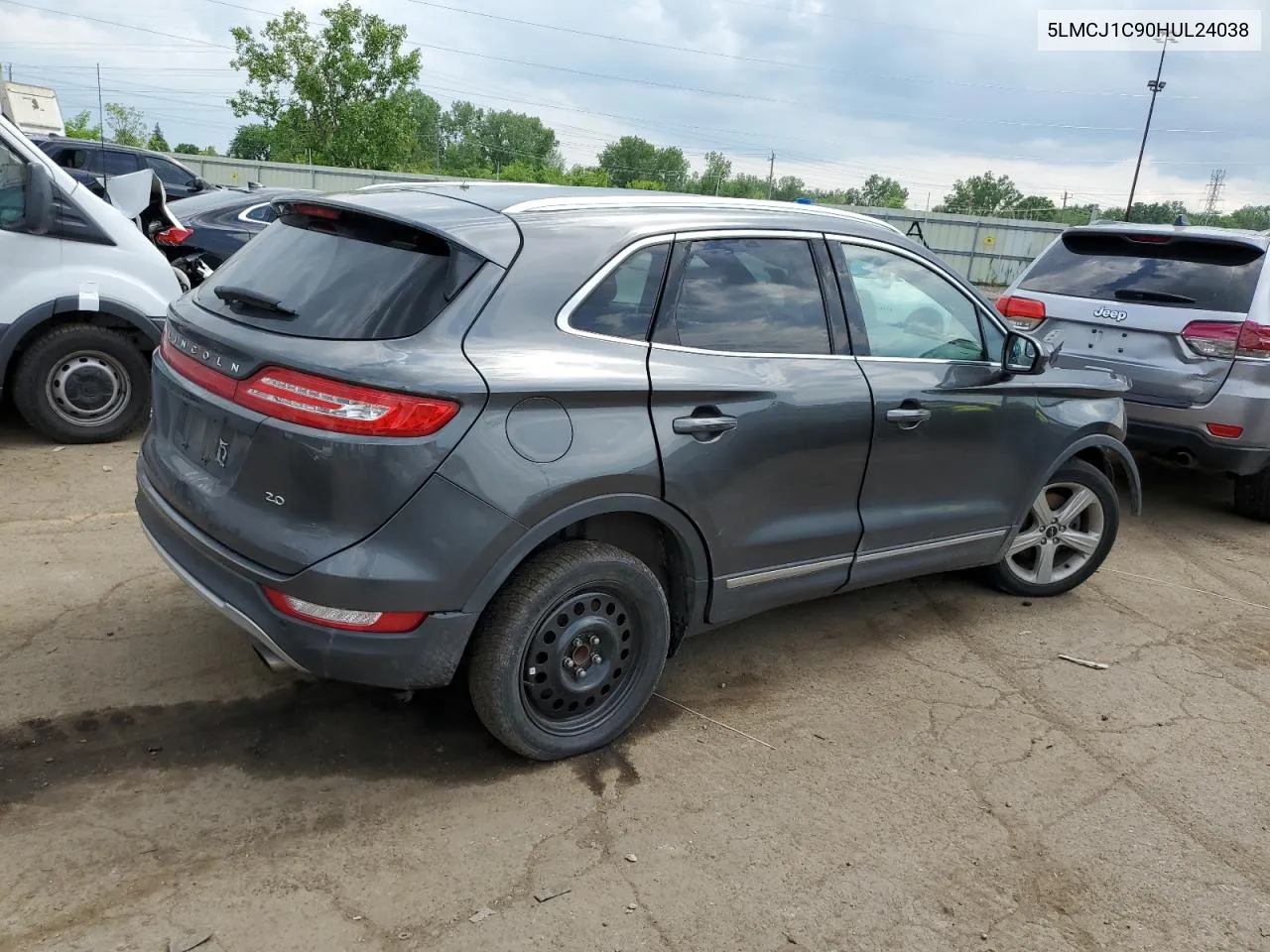 5LMCJ1C90HUL24038 2017 Lincoln Mkc Premiere