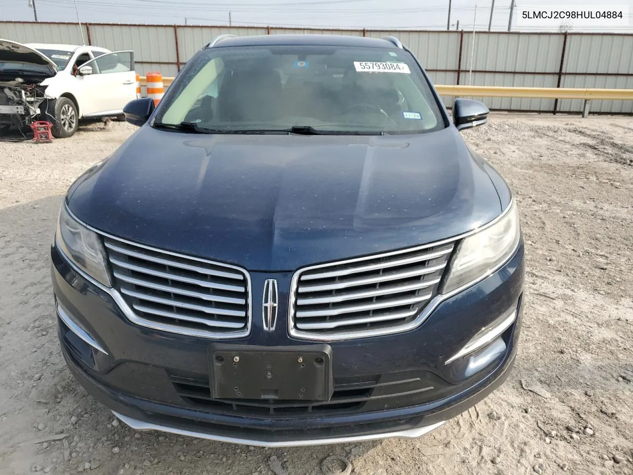 5LMCJ2C98HUL04884 2017 Lincoln Mkc Select