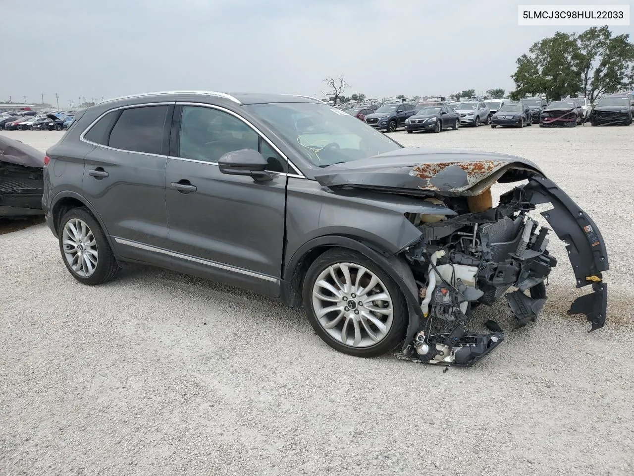 5LMCJ3C98HUL22033 2017 Lincoln Mkc Reserve