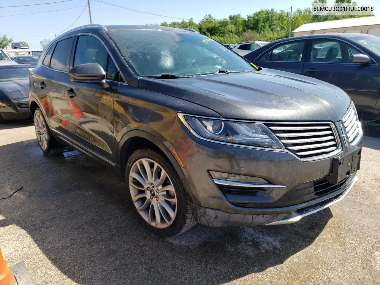 5LMCJ3C91HUL00018 2017 Lincoln Mkc Reserve