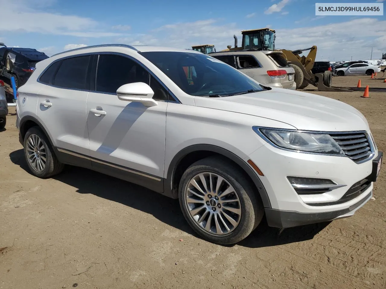 5LMCJ3D99HUL69456 2017 Lincoln Mkc Reserve