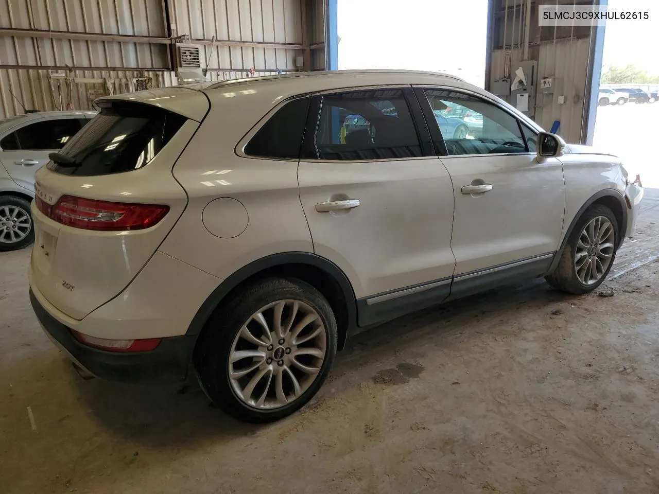 5LMCJ3C9XHUL62615 2017 Lincoln Mkc Reserve