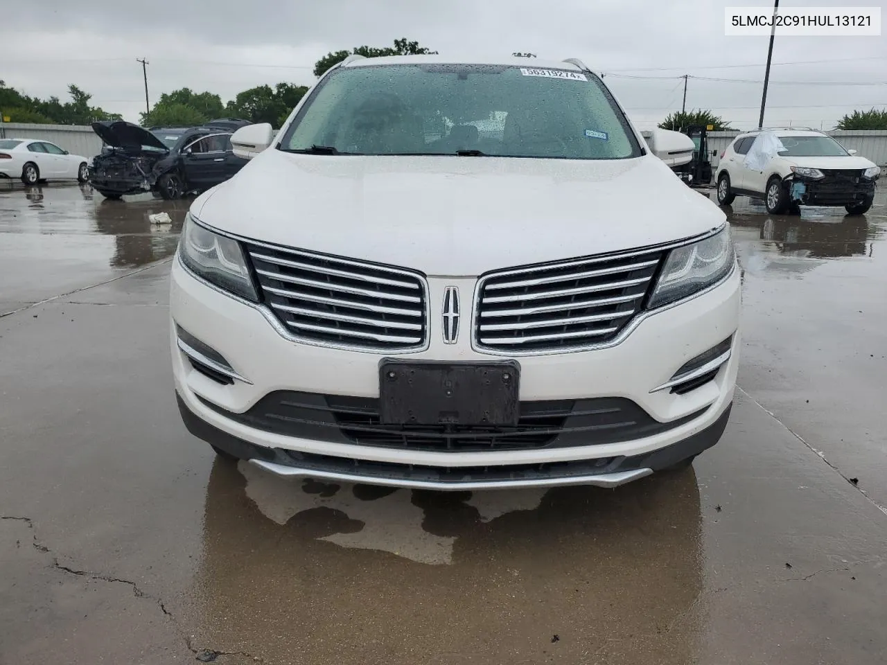 5LMCJ2C91HUL13121 2017 Lincoln Mkc Select