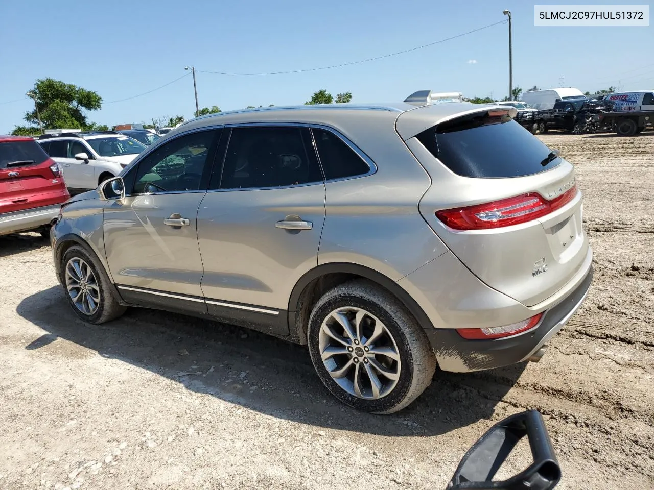 5LMCJ2C97HUL51372 2017 Lincoln Mkc Select