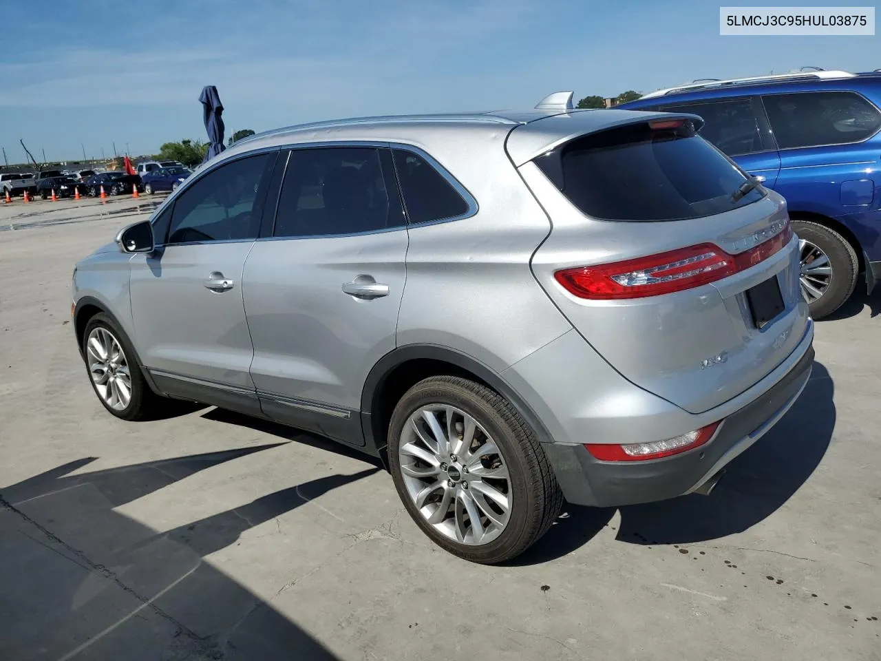 5LMCJ3C95HUL03875 2017 Lincoln Mkc Reserve