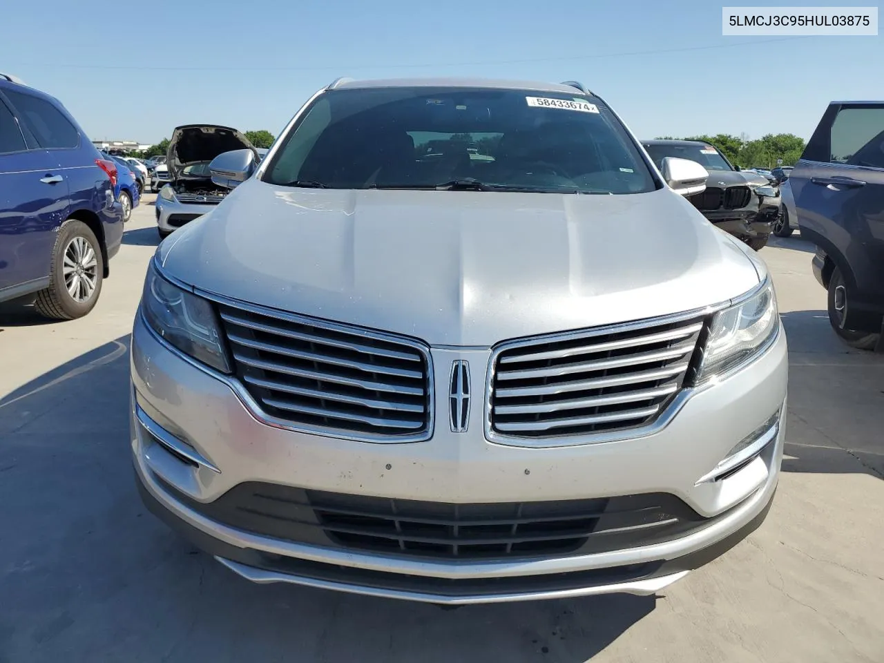 5LMCJ3C95HUL03875 2017 Lincoln Mkc Reserve