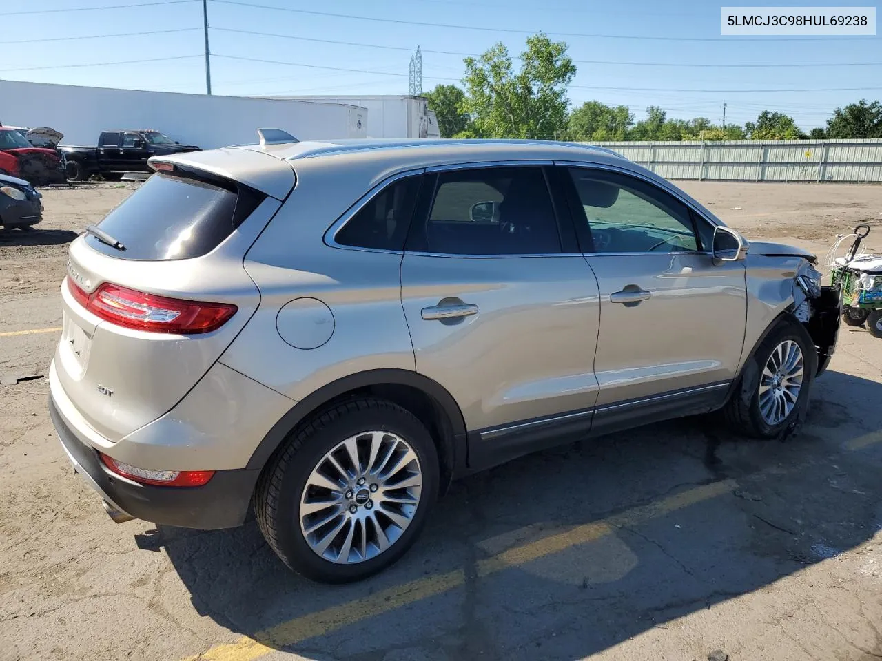 5LMCJ3C98HUL69238 2017 Lincoln Mkc Reserve