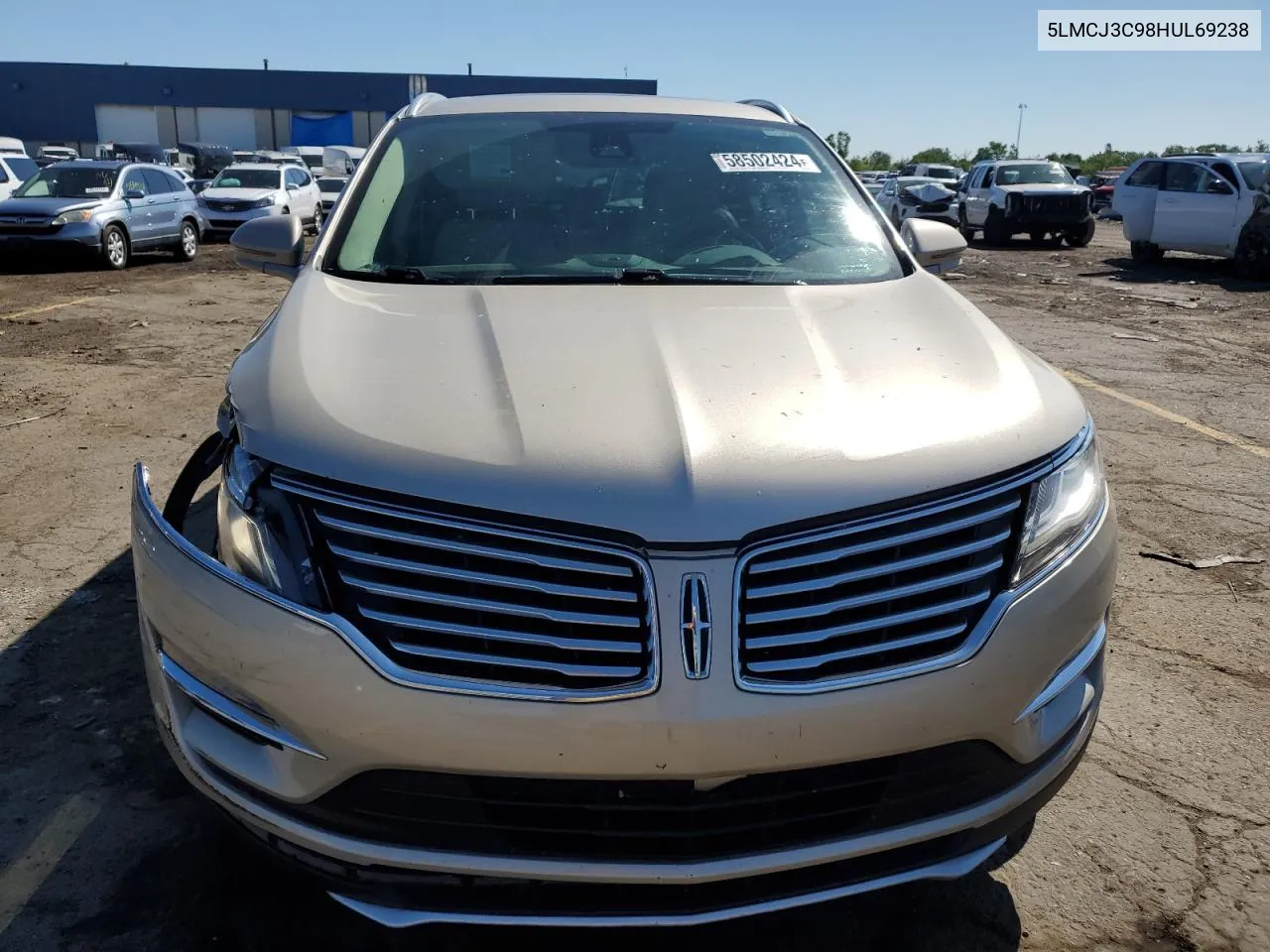 5LMCJ3C98HUL69238 2017 Lincoln Mkc Reserve