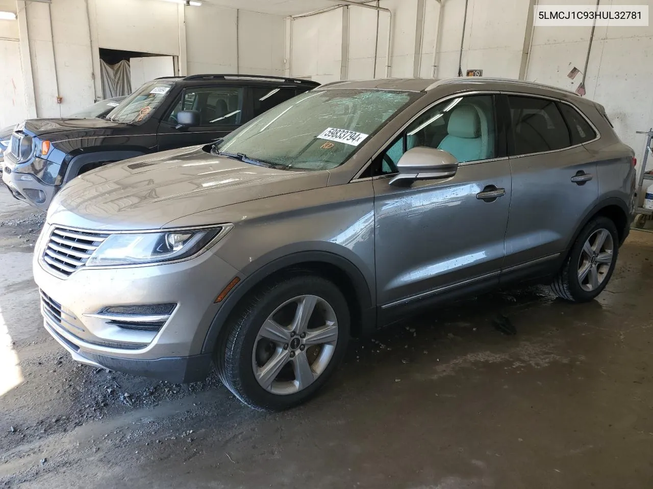 5LMCJ1C93HUL32781 2017 Lincoln Mkc Premiere