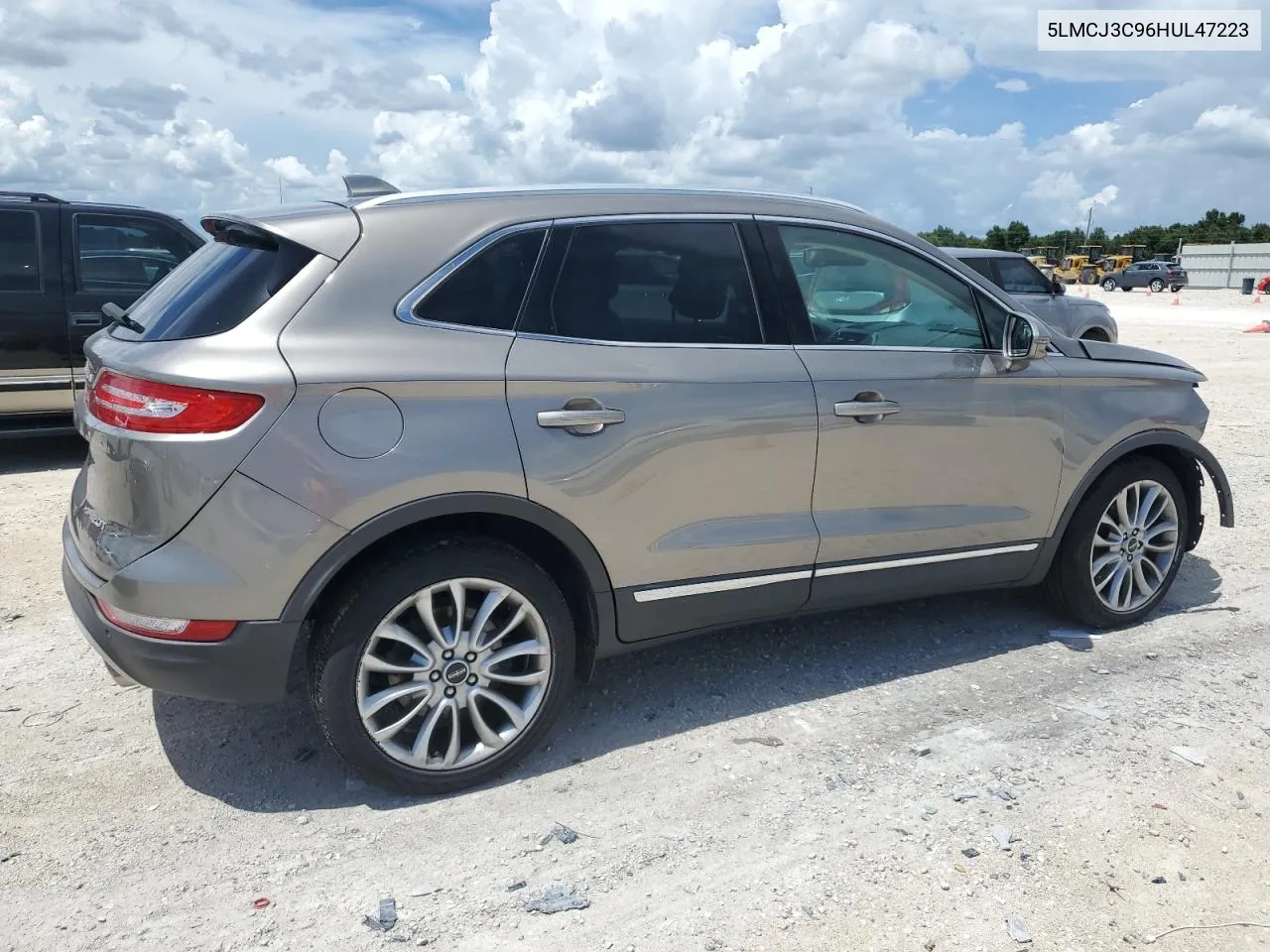 5LMCJ3C96HUL47223 2017 Lincoln Mkc Reserve