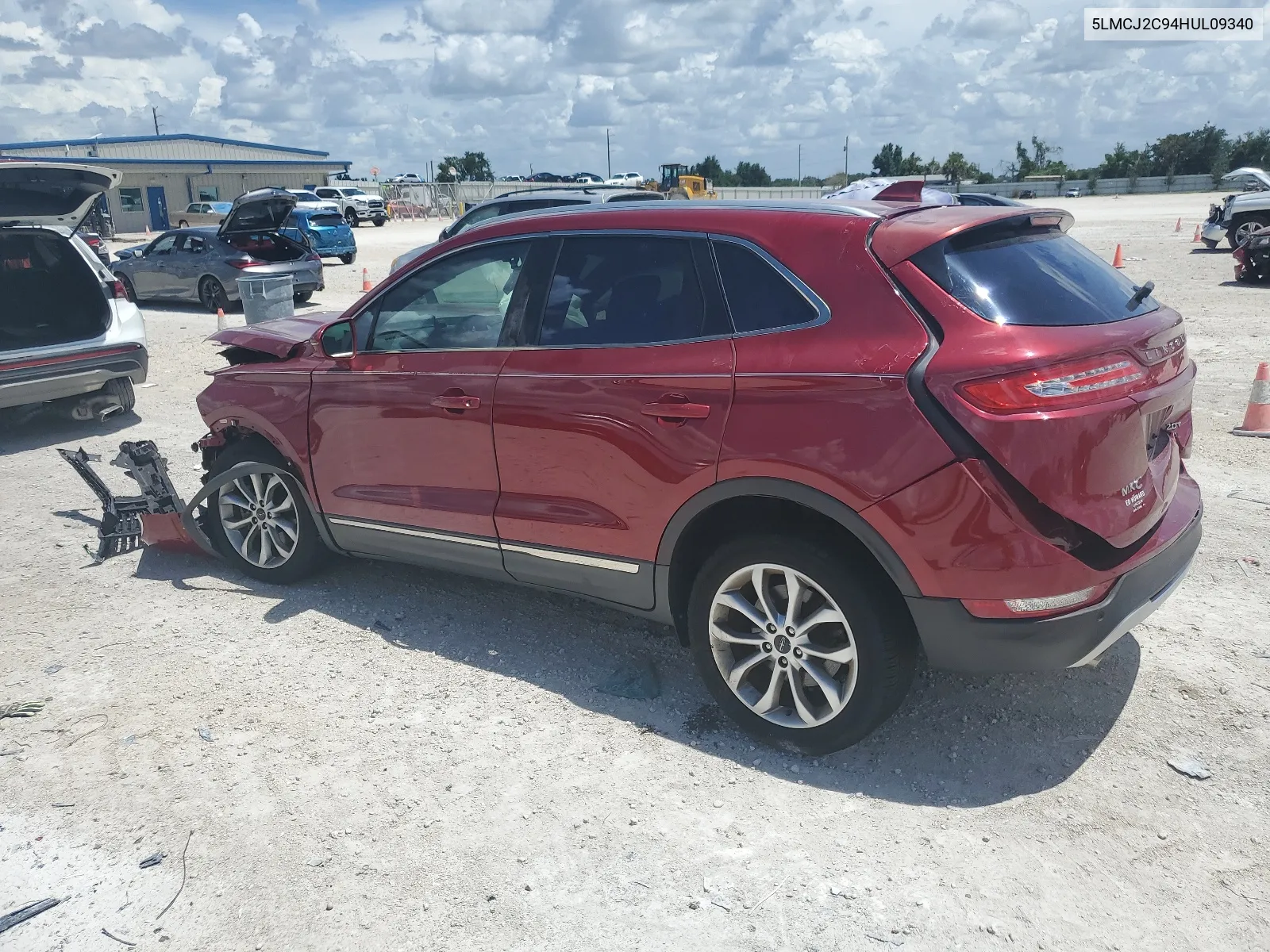 5LMCJ2C94HUL09340 2017 Lincoln Mkc Select