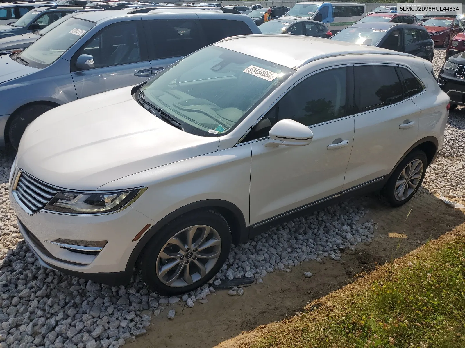 5LMCJ2D98HUL44834 2017 Lincoln Mkc Select