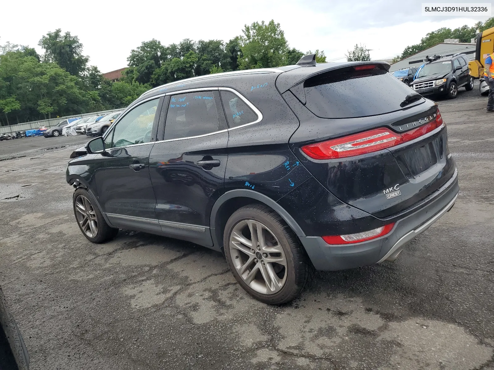 5LMCJ3D91HUL32336 2017 Lincoln Mkc Reserve