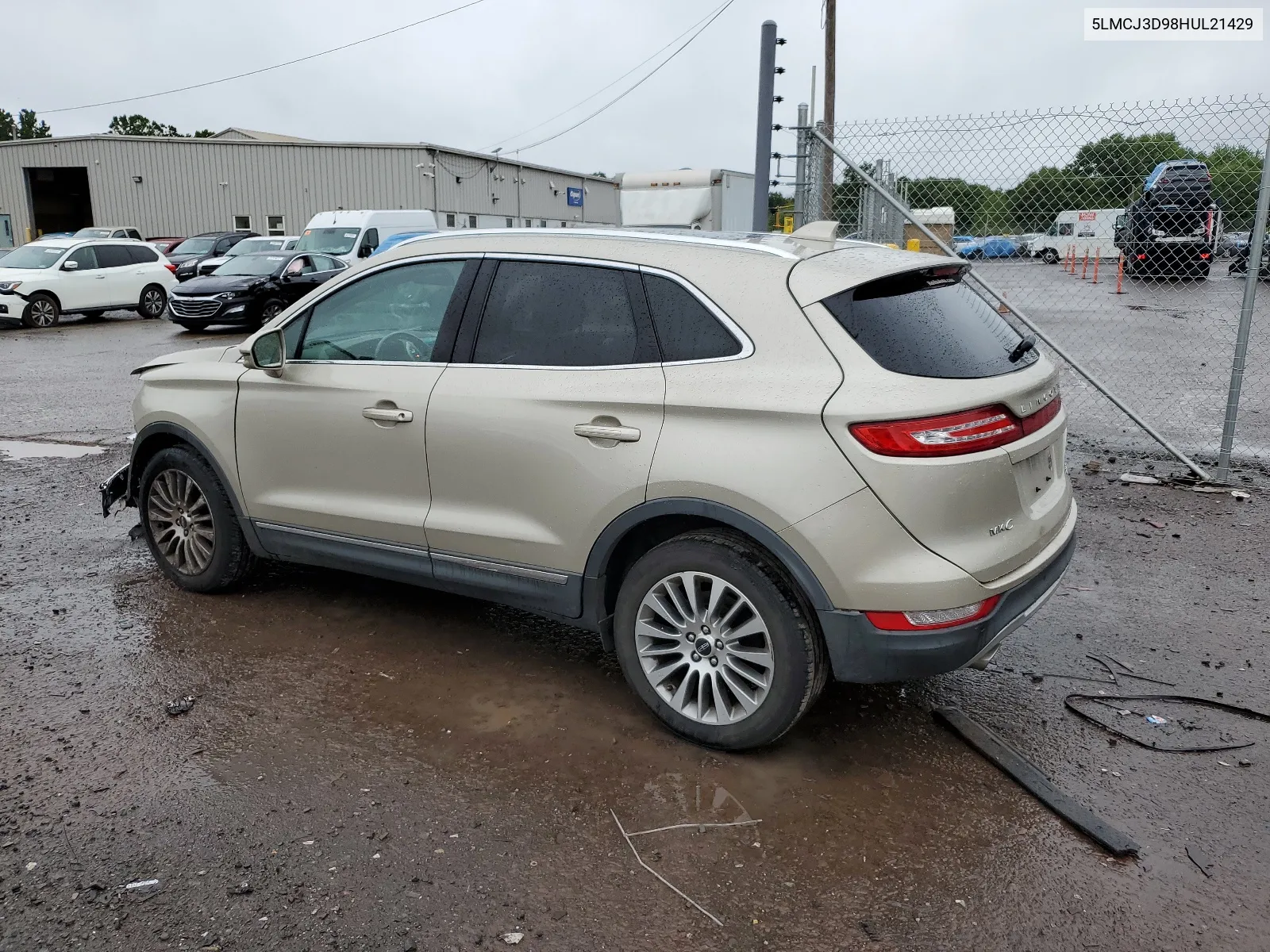 5LMCJ3D98HUL21429 2017 Lincoln Mkc Reserve