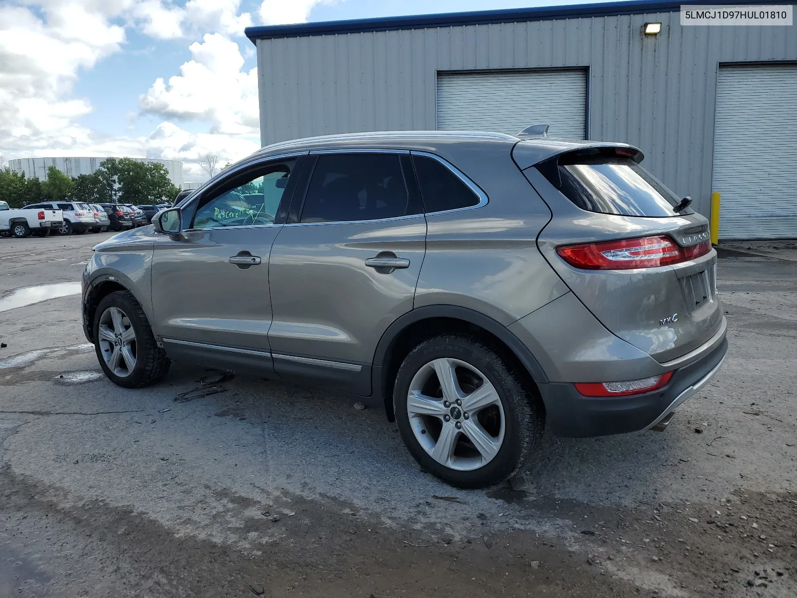 5LMCJ1D97HUL01810 2017 Lincoln Mkc Premiere