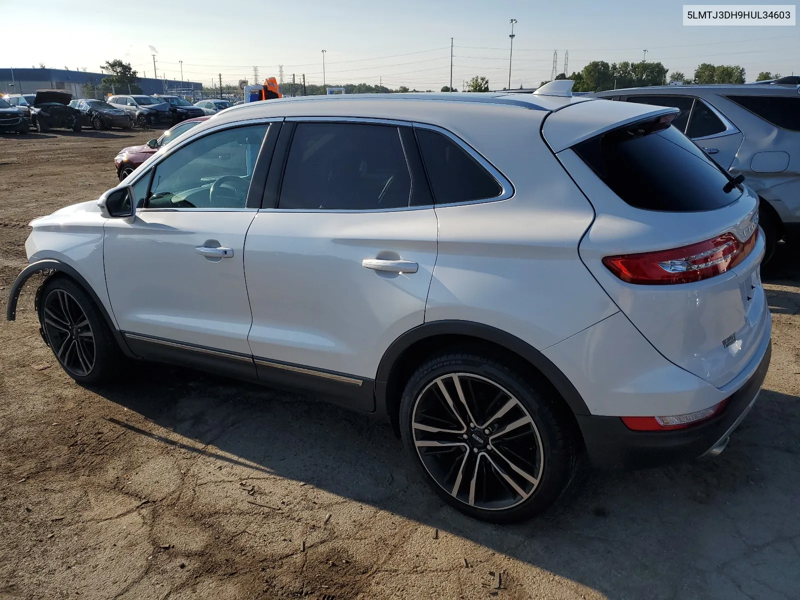 5LMTJ3DH9HUL34603 2017 Lincoln Mkc Reserve