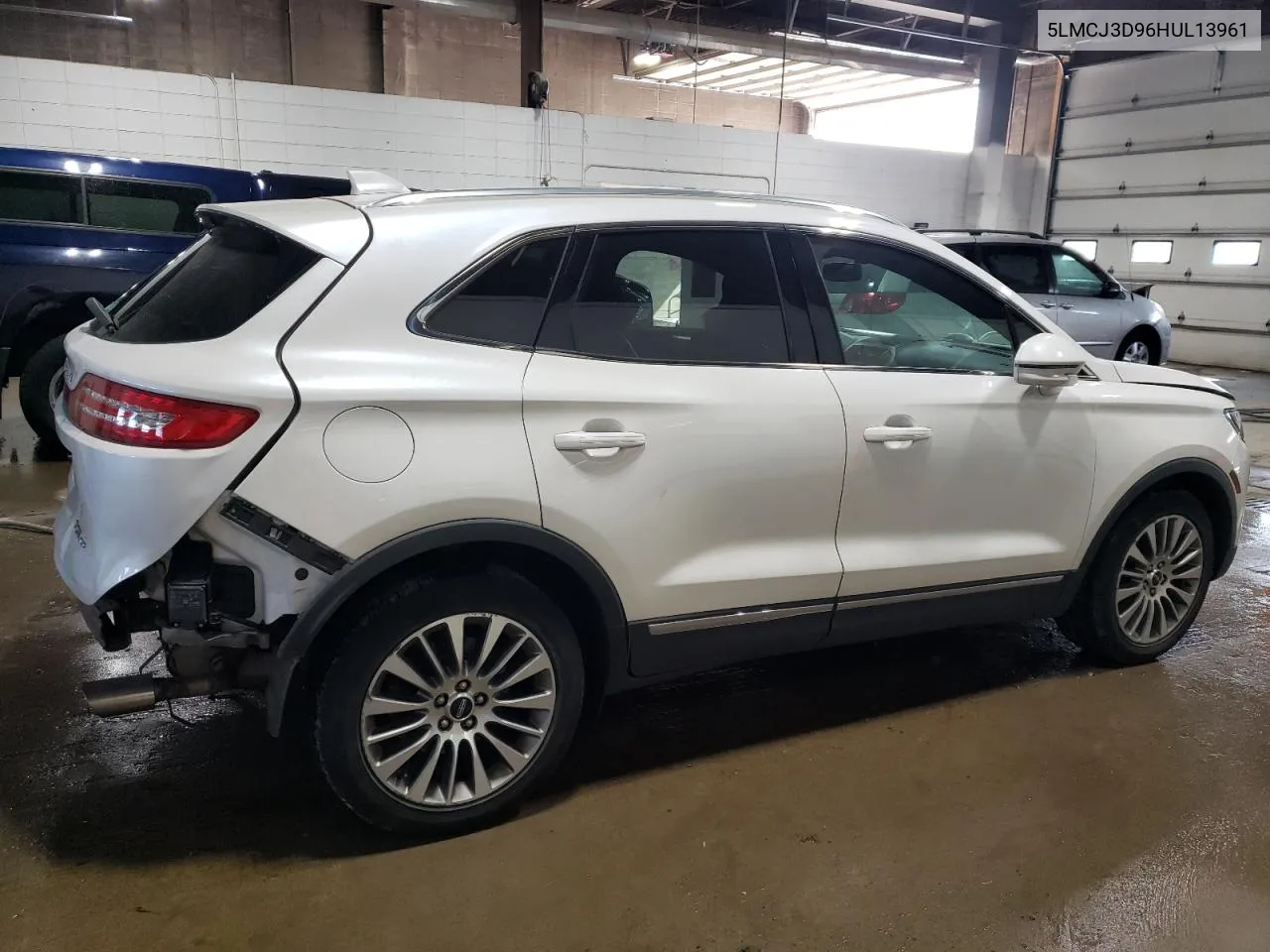 5LMCJ3D96HUL13961 2017 Lincoln Mkc Reserve