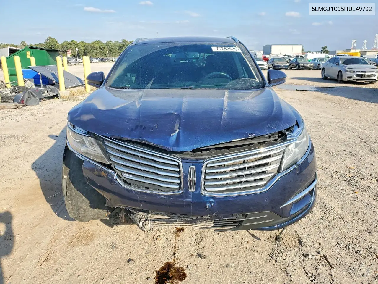 5LMCJ1C95HUL49792 2017 Lincoln Mkc Premiere