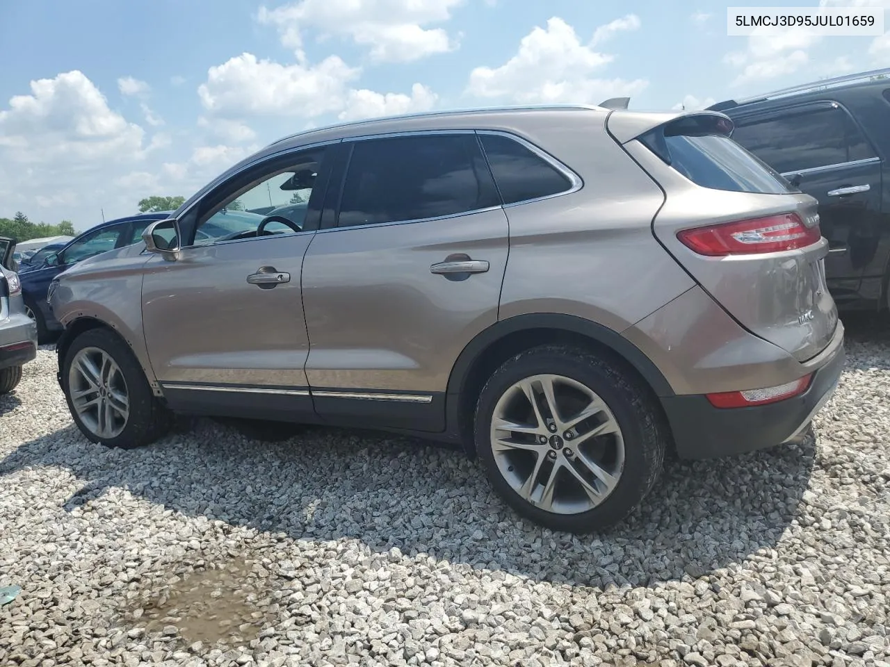 5LMCJ3D95JUL01659 2018 Lincoln Mkc Reserve