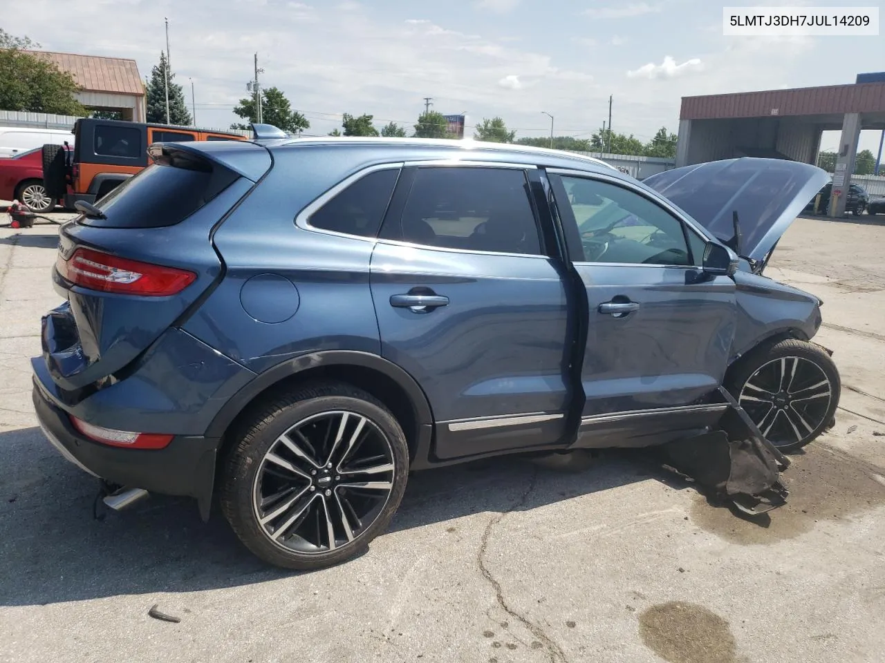 5LMTJ3DH7JUL14209 2018 Lincoln Mkc Reserve