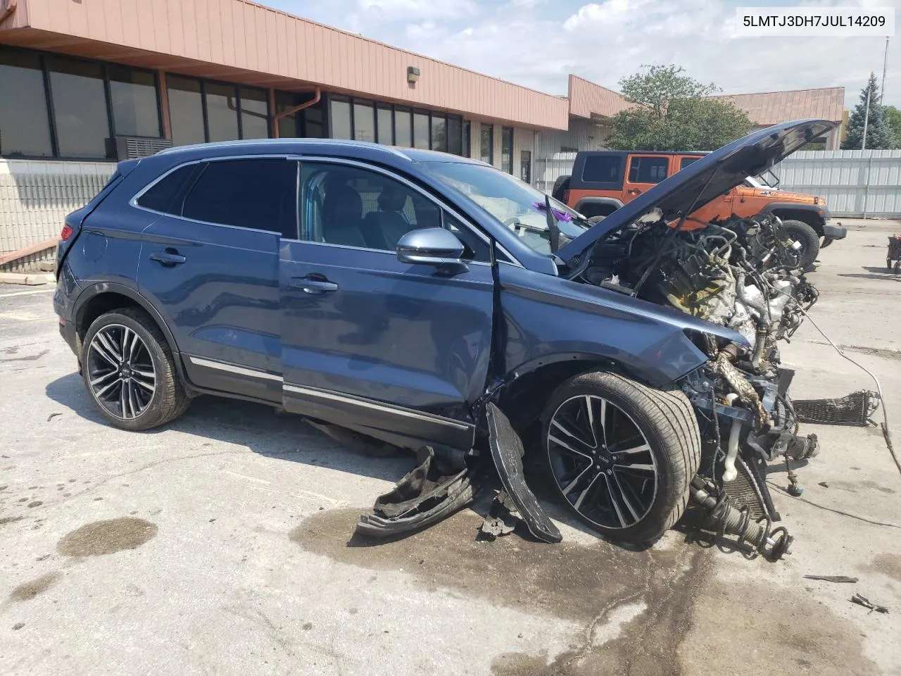 5LMTJ3DH7JUL14209 2018 Lincoln Mkc Reserve