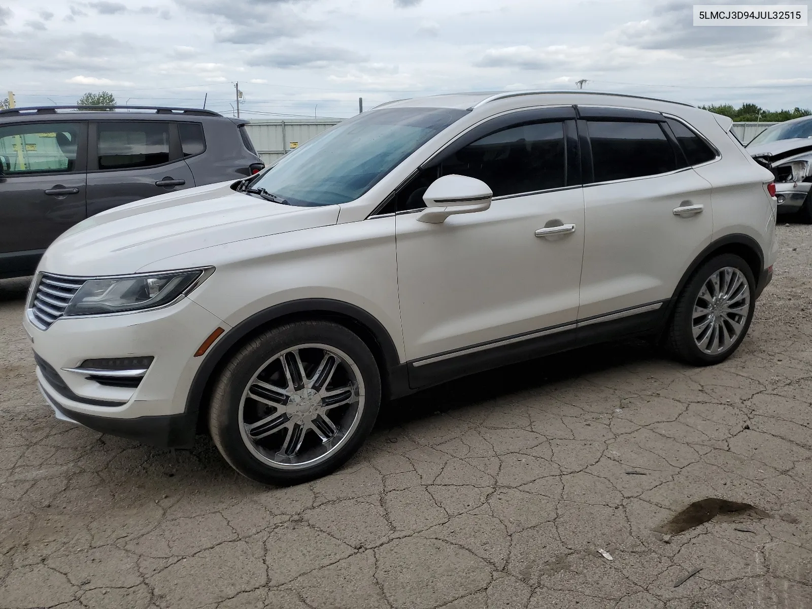 5LMCJ3D94JUL32515 2018 Lincoln Mkc Reserve