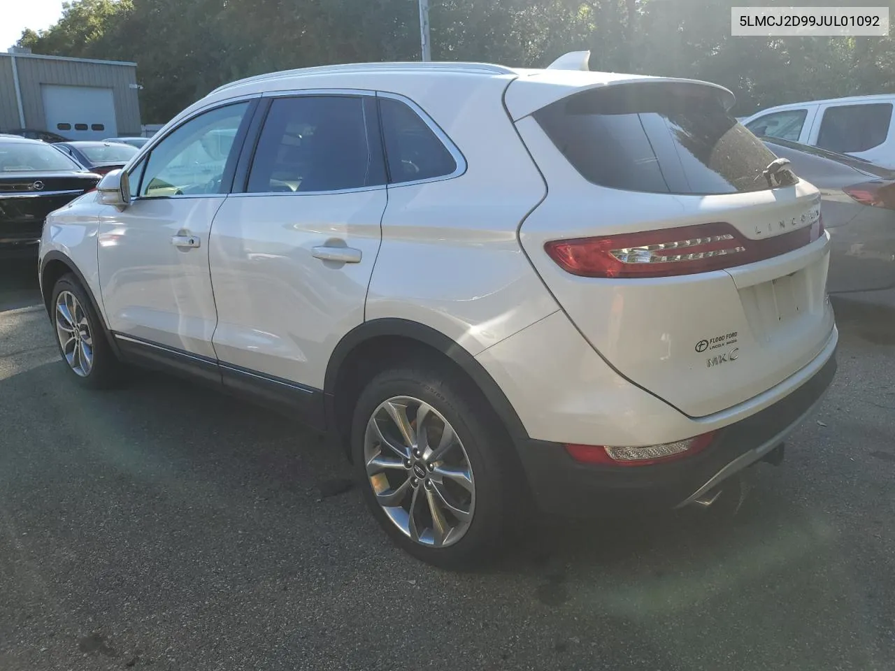 5LMCJ2D99JUL01092 2018 Lincoln Mkc Select