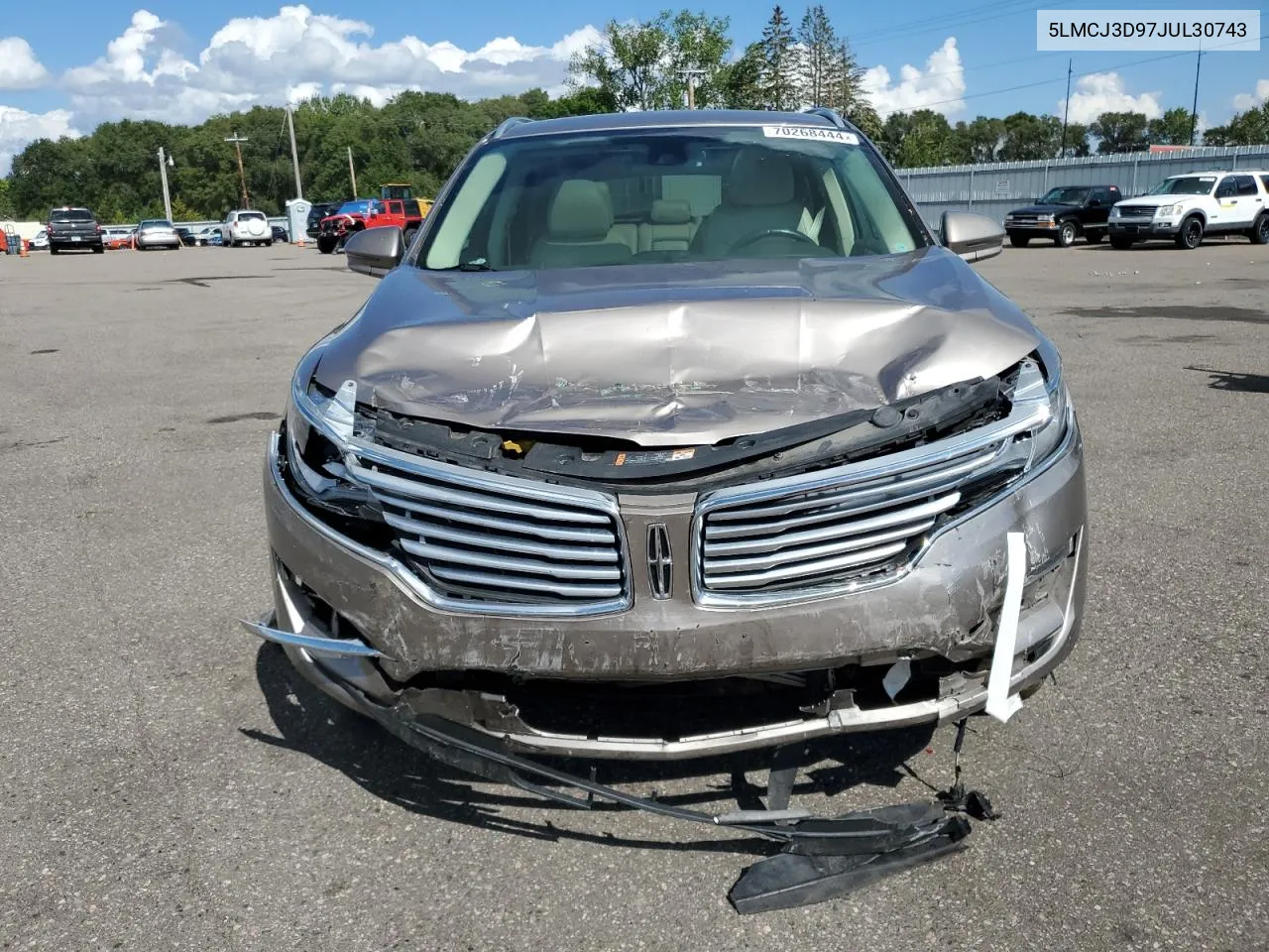 5LMCJ3D97JUL30743 2018 Lincoln Mkc Reserve