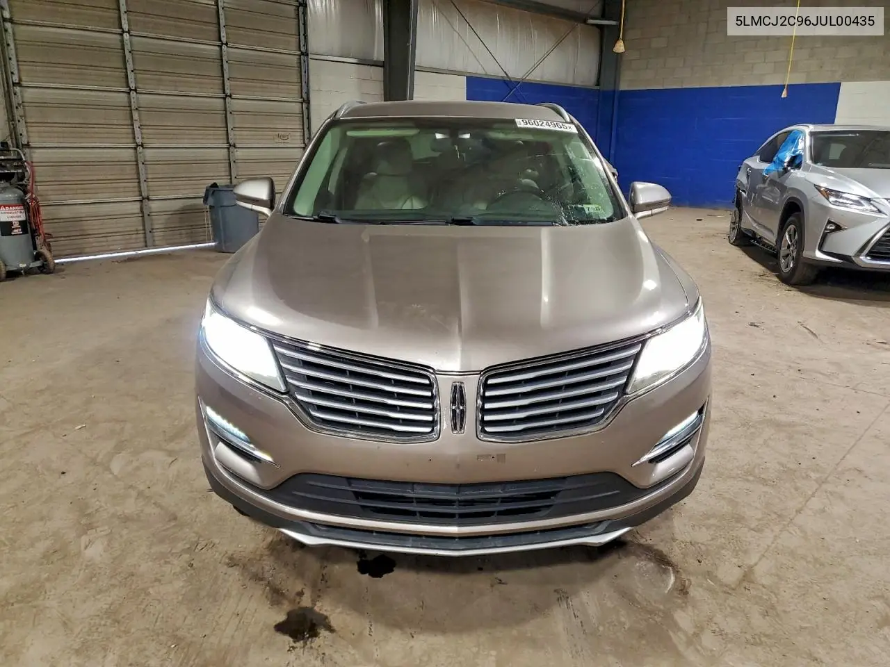 5LMCJ2C96JUL00435 2018 Lincoln Mkc Select