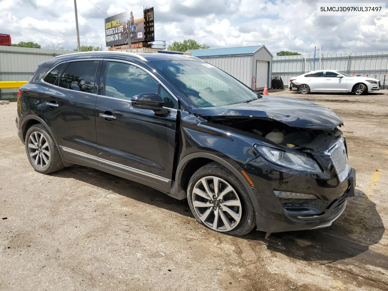 5LMCJ3D97KUL37497 2019 Lincoln Mkc Reserve