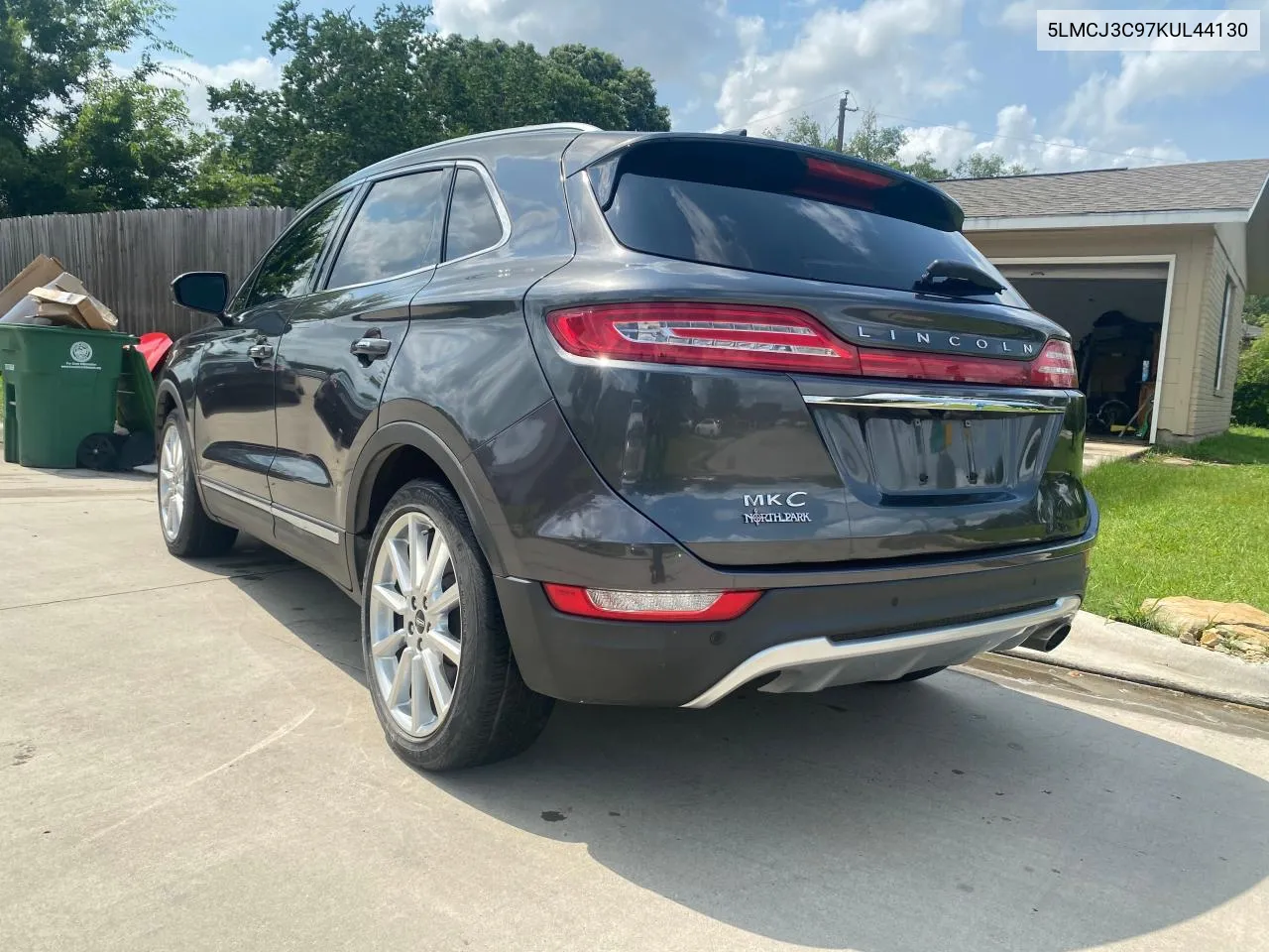 5LMCJ3C97KUL44130 2019 Lincoln Mkc Reserve