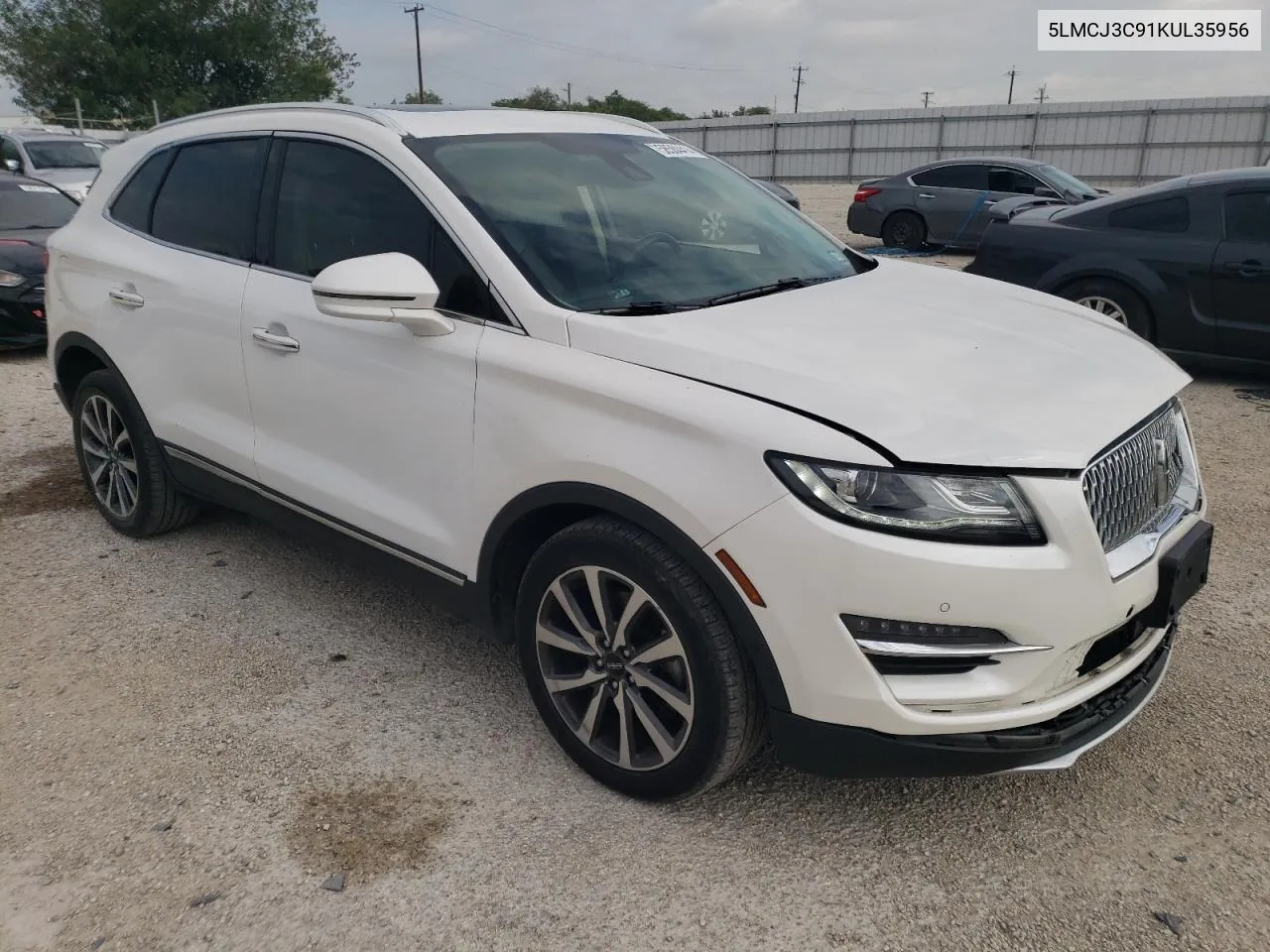 5LMCJ3C91KUL35956 2019 Lincoln Mkc Reserve