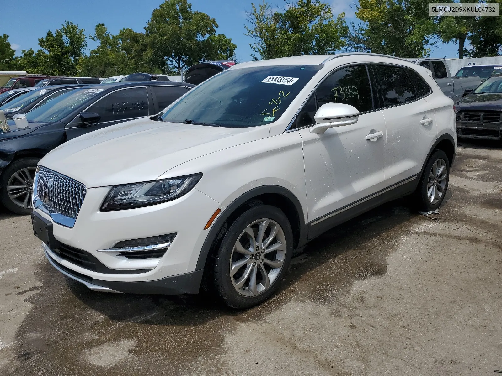 5LMCJ2D9XKUL04732 2019 Lincoln Mkc Select