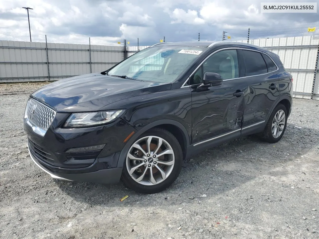 5LMCJ2C91KUL25552 2019 Lincoln Mkc Select