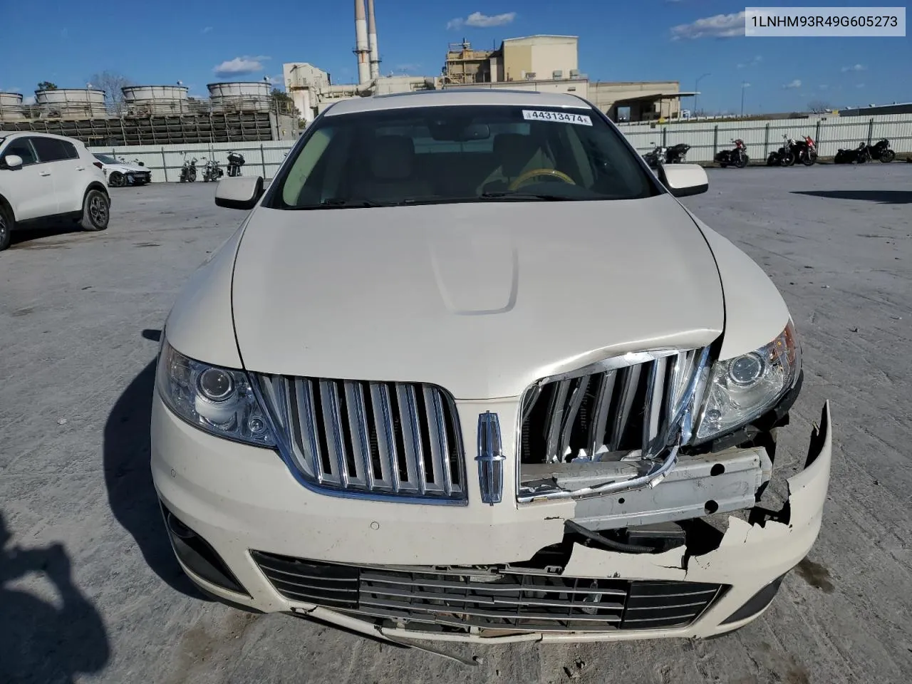 1LNHM93R49G605273 2009 Lincoln Mks