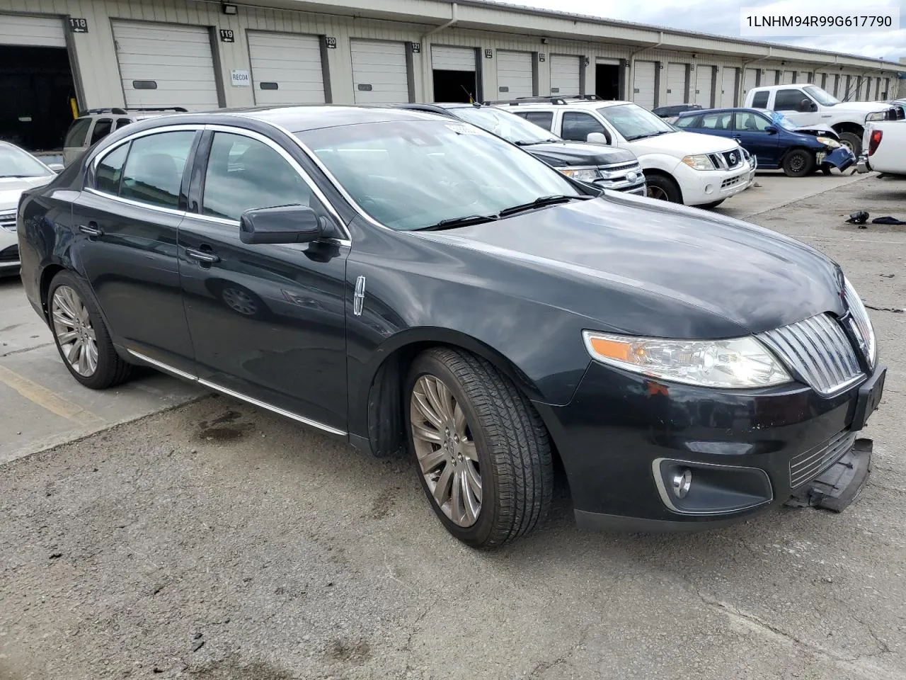 2009 Lincoln Mks VIN: 1LNHM94R99G617790 Lot: 56685024