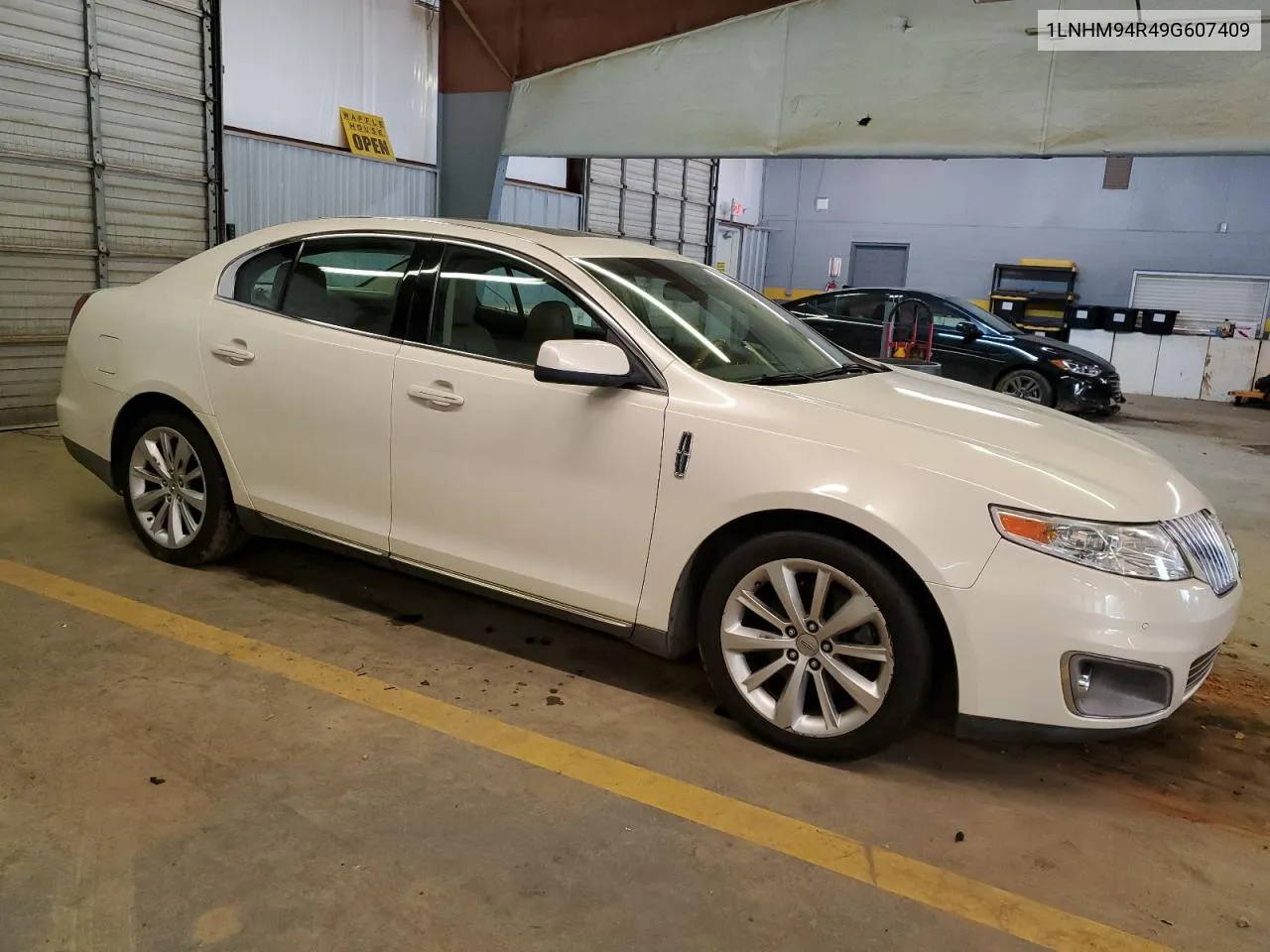 2009 Lincoln Mks VIN: 1LNHM94R49G607409 Lot: 57203214