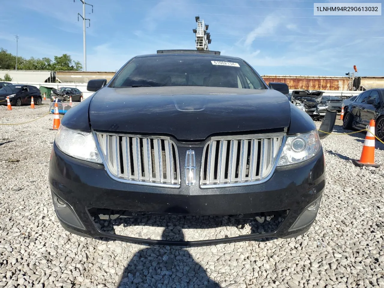 1LNHM94R29G613032 2009 Lincoln Mks