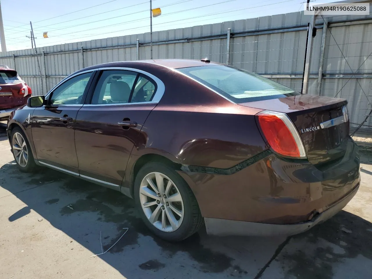 1LNHM94R19G625088 2009 Lincoln Mks