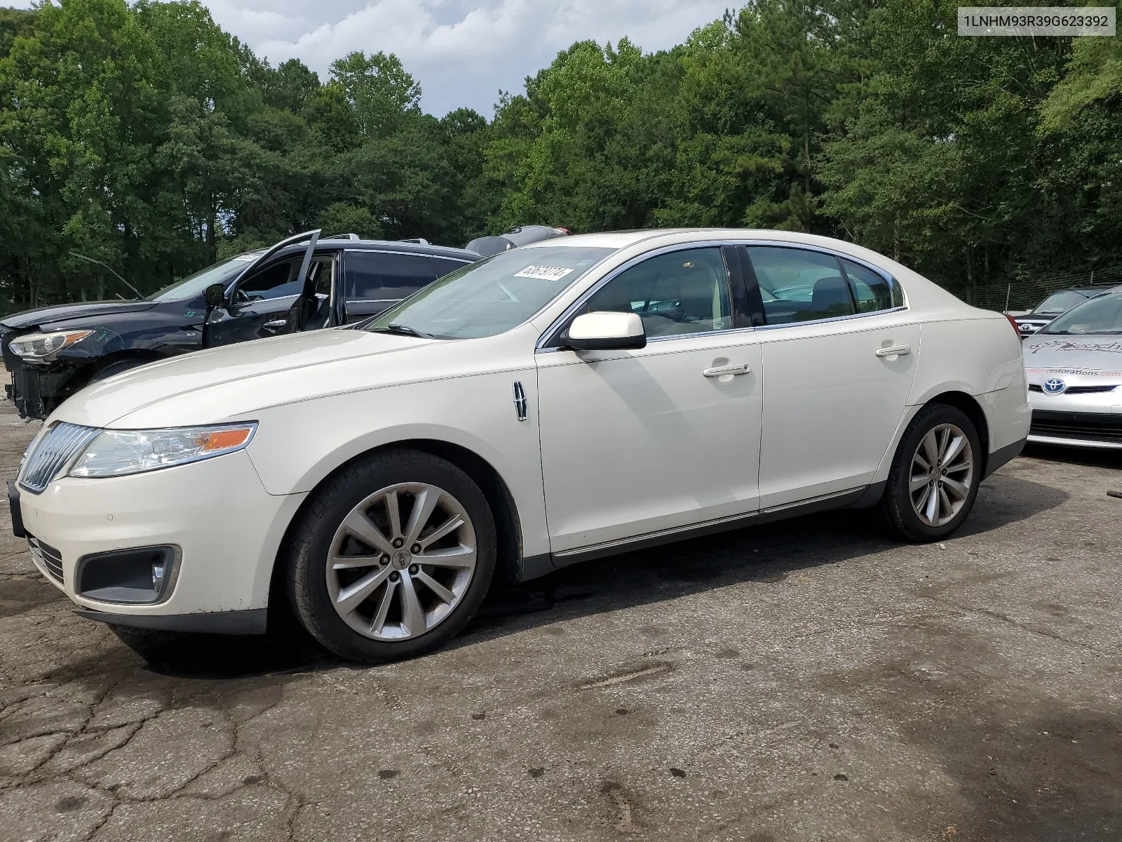 2009 Lincoln Mks VIN: 1LNHM93R39G623392 Lot: 63679774