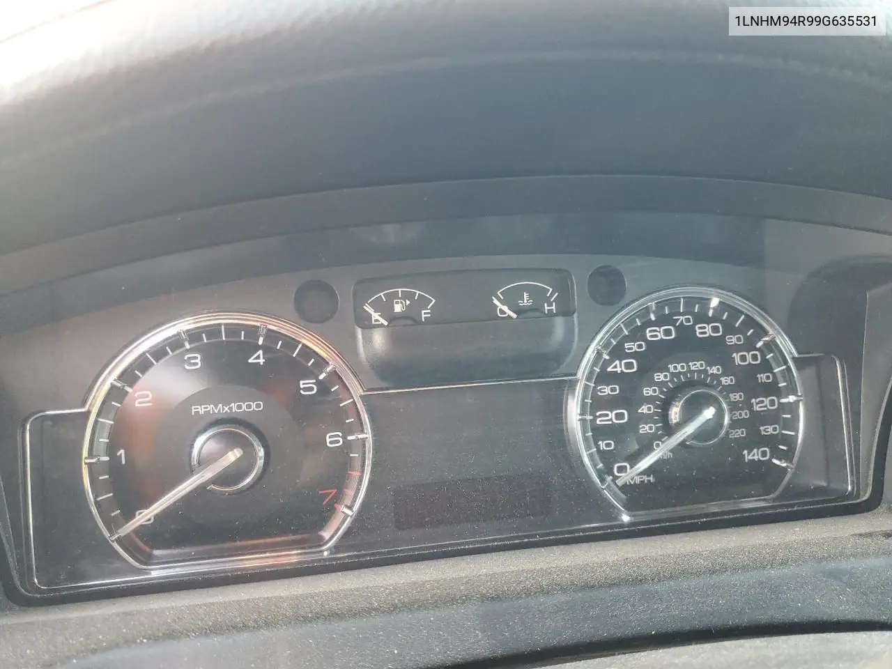 1LNHM94R99G635531 2009 Lincoln Mks