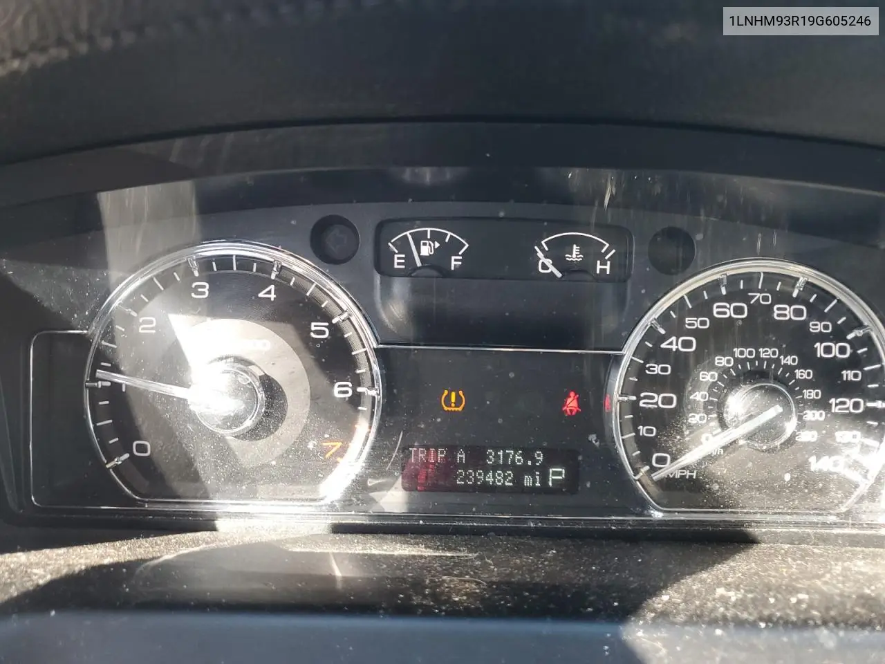 1LNHM93R19G605246 2009 Lincoln Mks