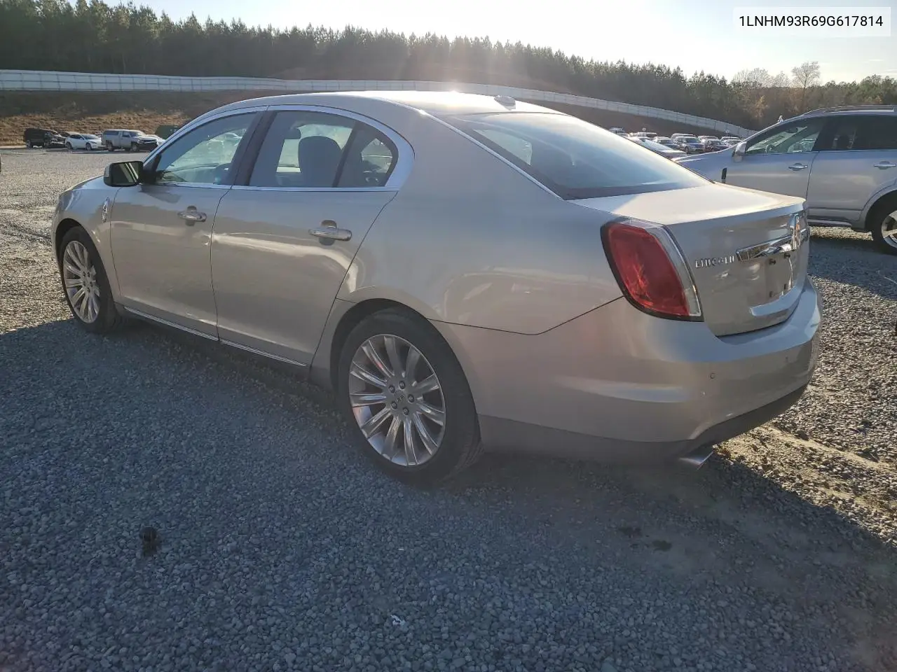 1LNHM93R69G617814 2009 Lincoln Mks