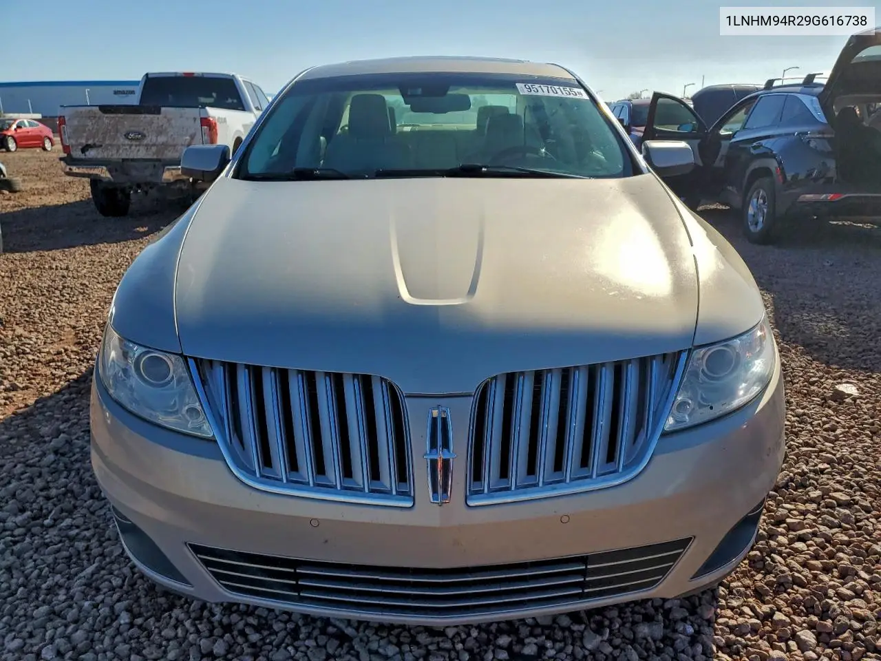 1LNHM94R29G616738 2009 Lincoln Mks