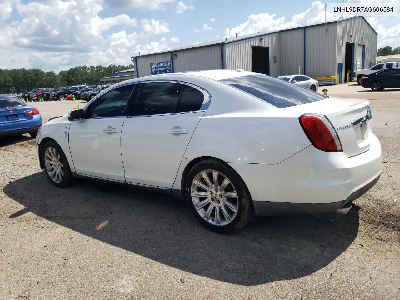 1LNHL9DR7AG606584 2010 Lincoln Mks