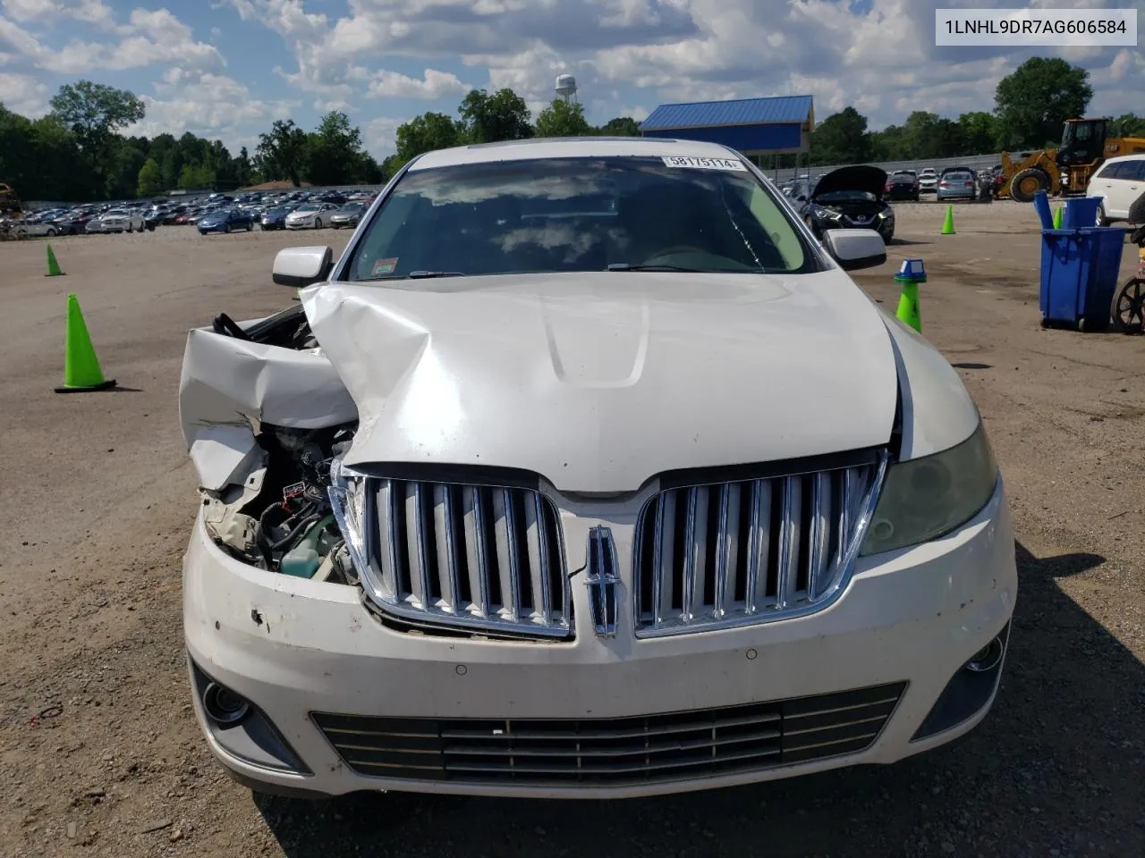 1LNHL9DR7AG606584 2010 Lincoln Mks