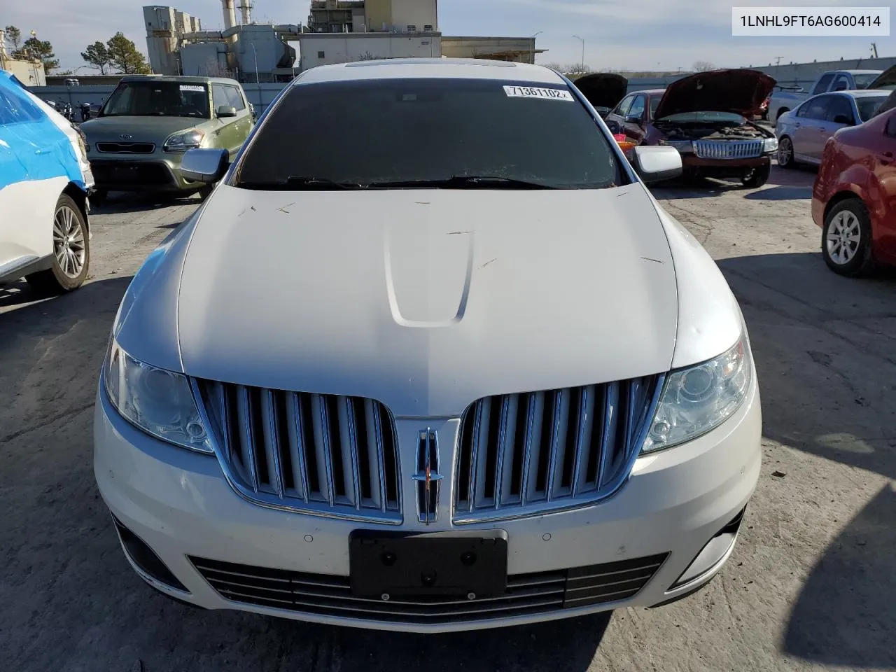 1LNHL9FT6AG600414 2010 Lincoln Mks