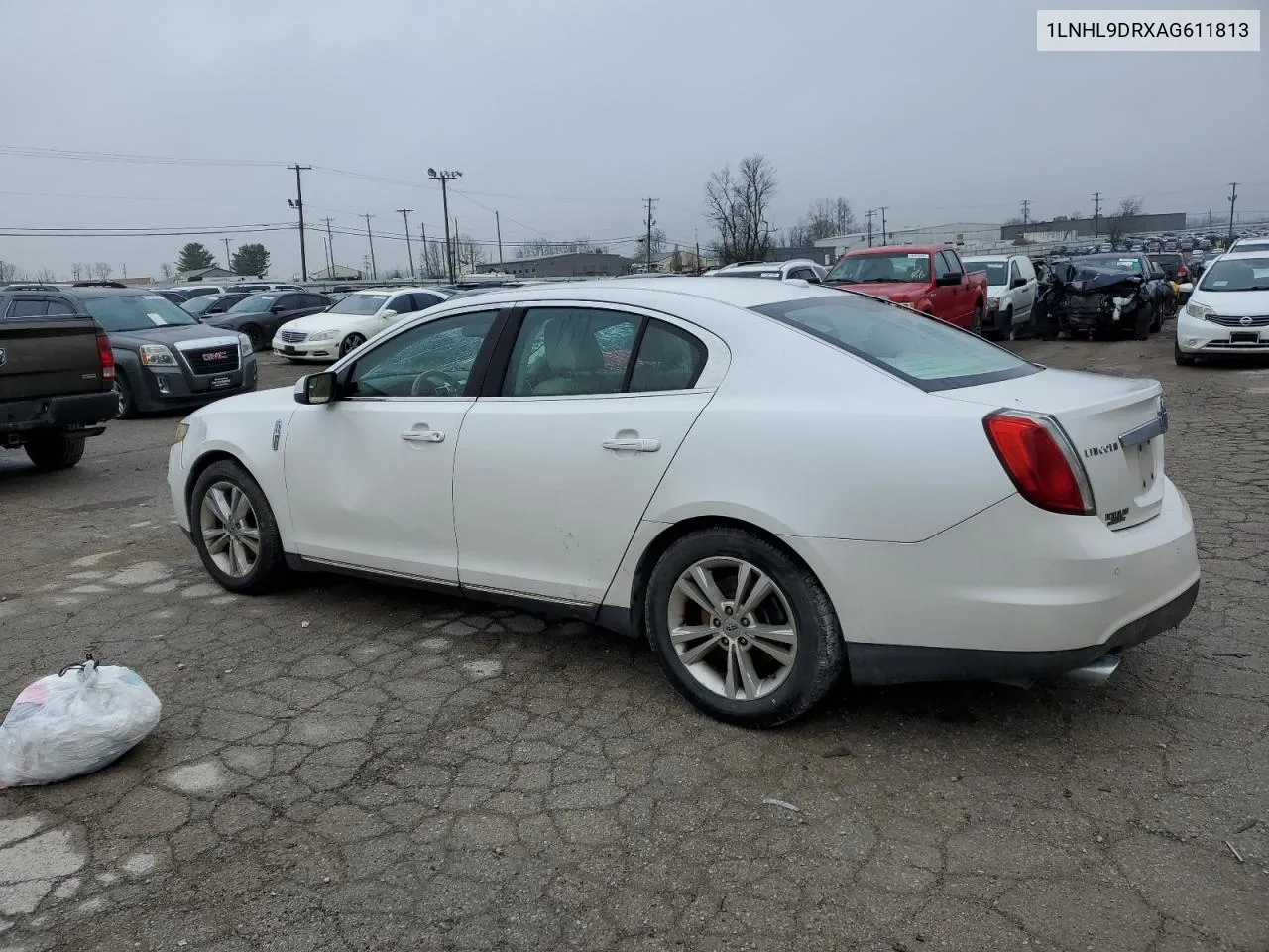 1LNHL9DRXAG611813 2010 Lincoln Mks