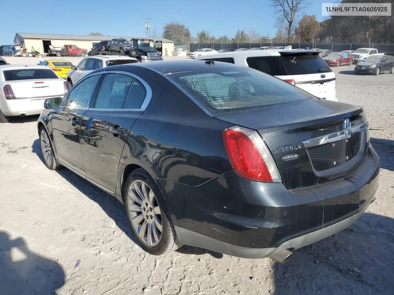 1LNHL9FT1AG605925 2010 Lincoln Mks