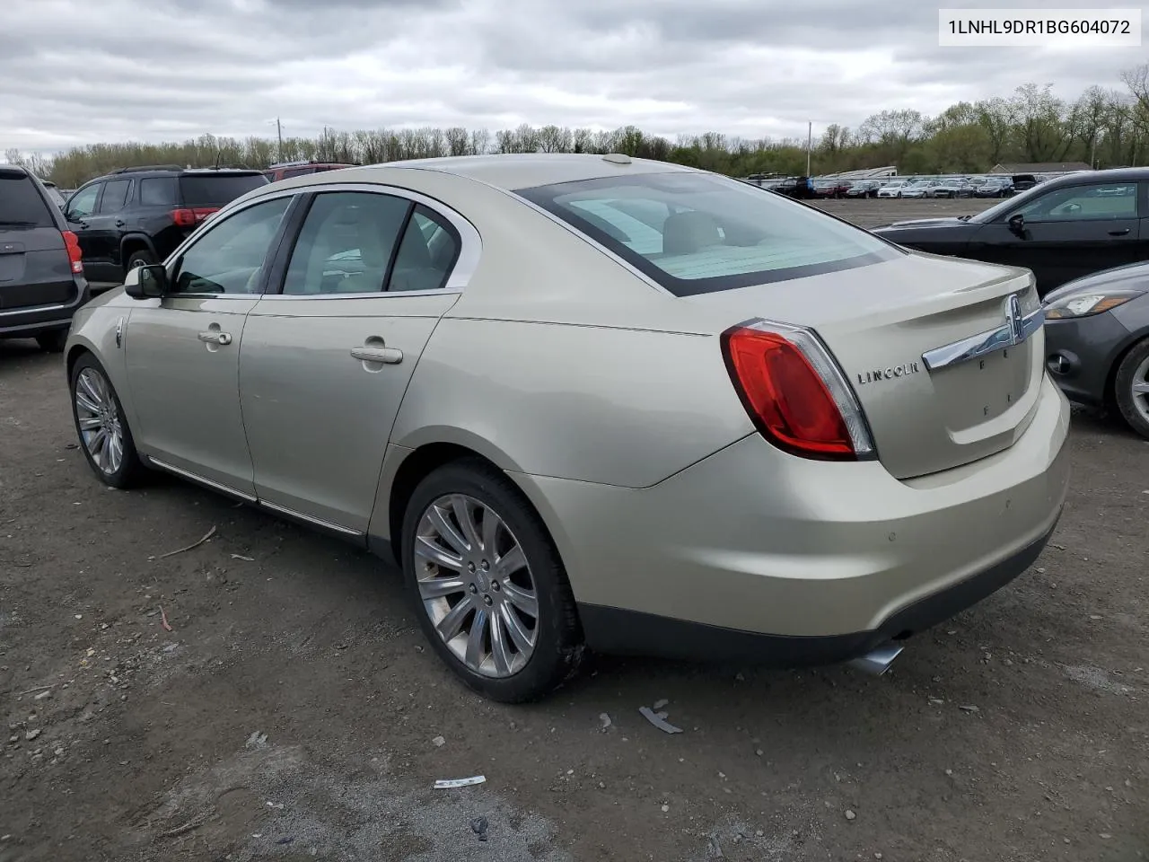 1LNHL9DR1BG604072 2011 Lincoln Mks